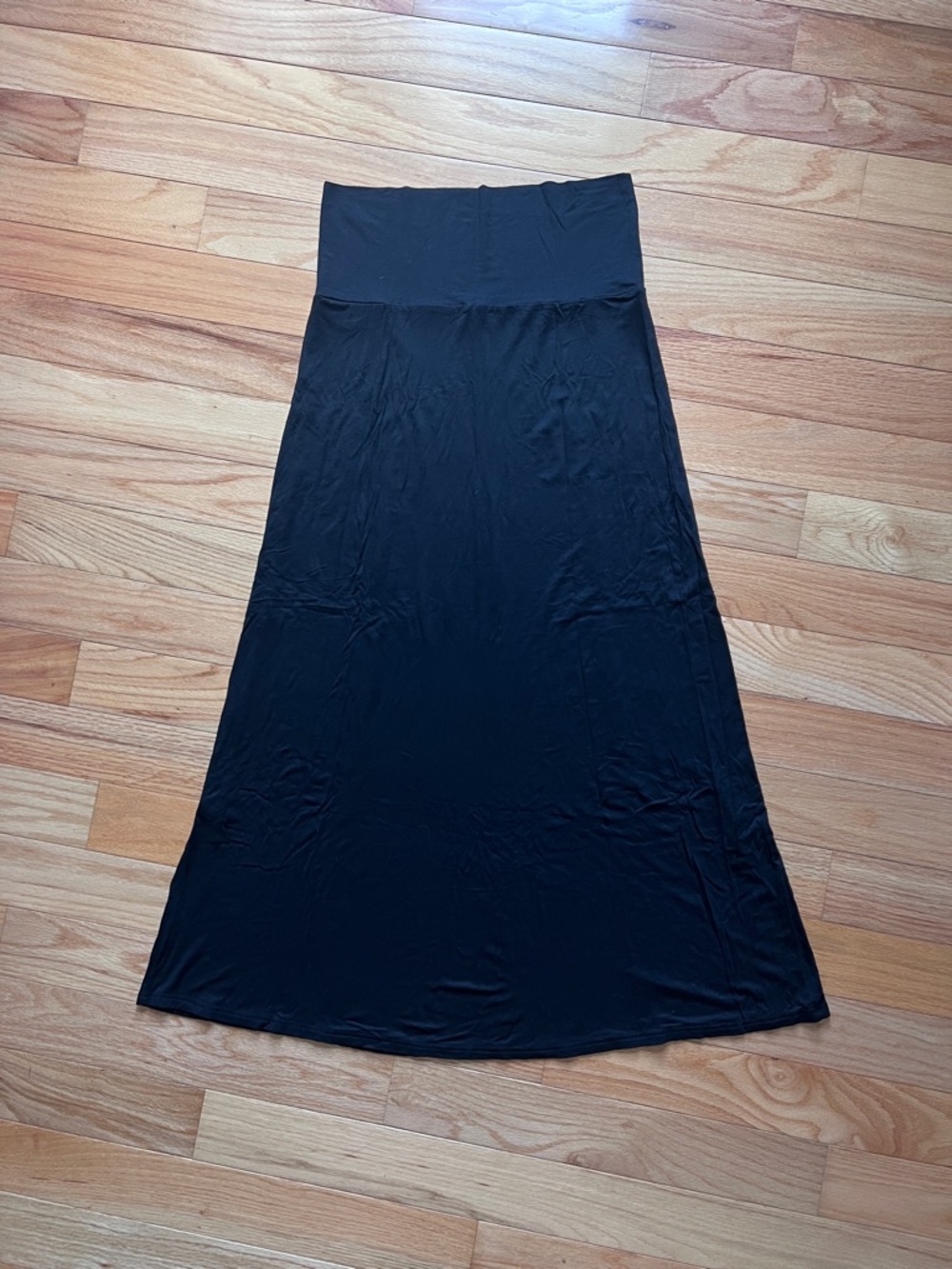 Classic Black Maxi Skirt - Sleek Everyday Style